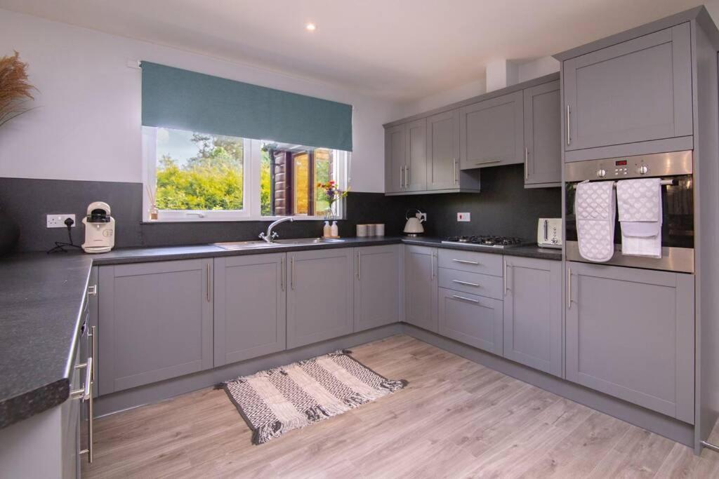 Calm Scottish Country Escape With Hot Tub Sleeps 6 Villa Inverness Exterior photo