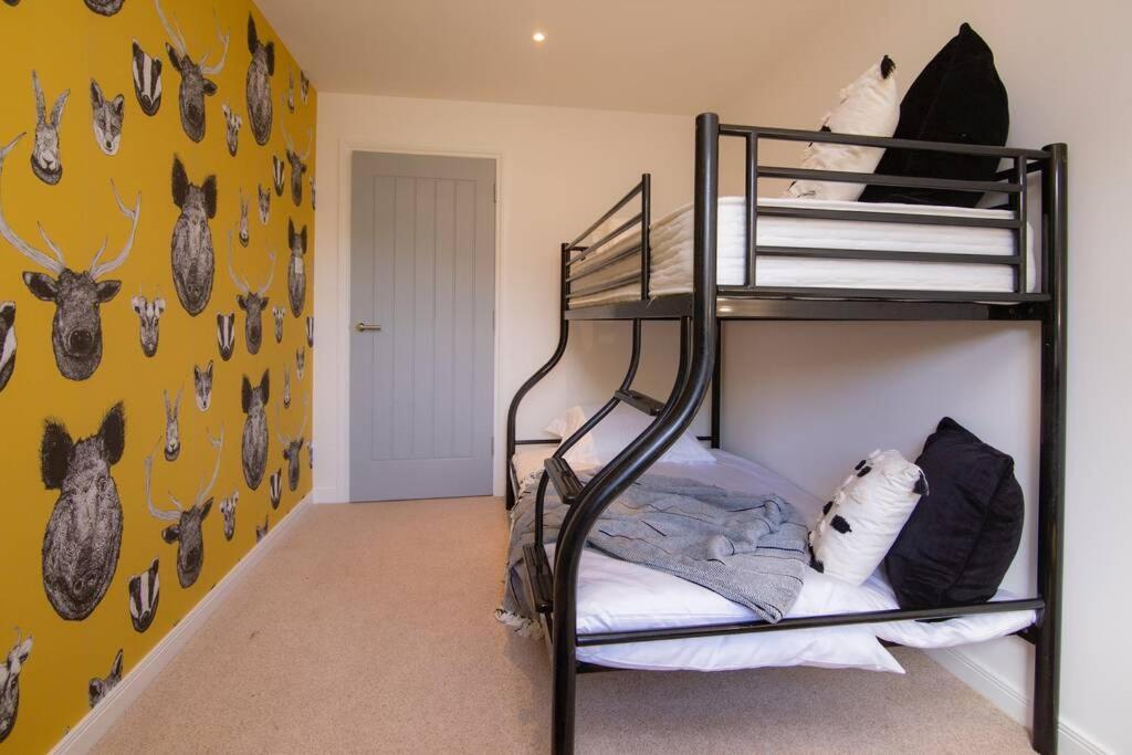 Calm Scottish Country Escape With Hot Tub Sleeps 6 Villa Inverness Exterior photo