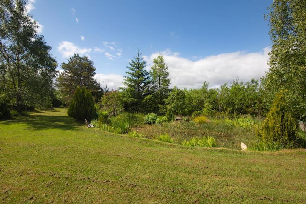 Calm Scottish Country Escape With Hot Tub Sleeps 6 Villa Inverness Exterior photo